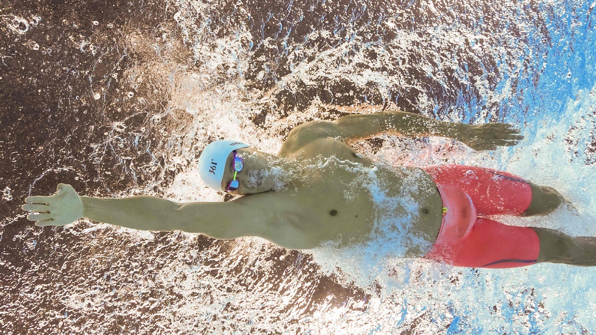 亚洲羽毛球团体锦标赛中国女队3比0完胜中国台北 小将首发展现大心脏